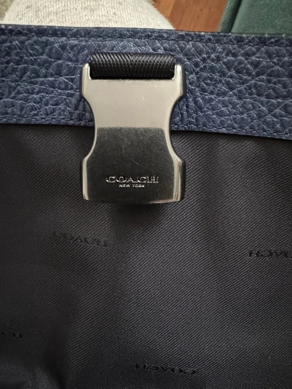 COACH MANHATTAN BIKE BAG MESSENGER BAG